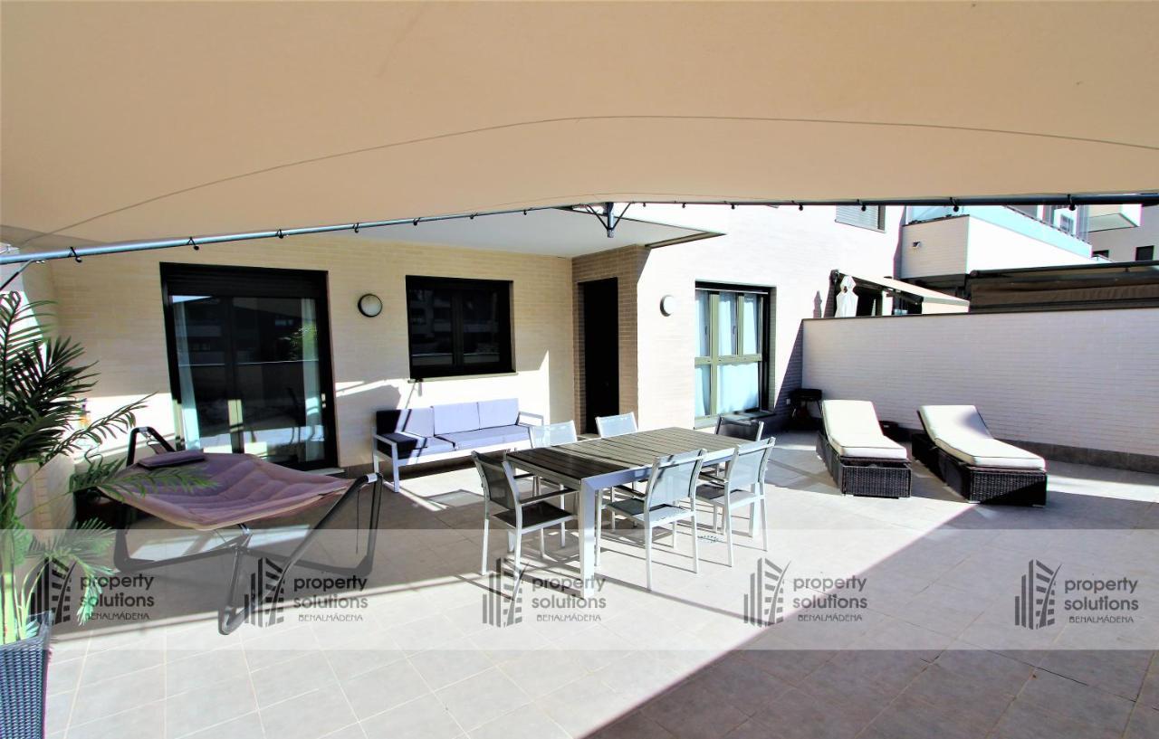 Apartamento Playa Los Álamos - Segunda línea de playa - Piscina - Playa a 300 metros - PARKING GRATIS - EXCELENTE CONEXIÓN WIFI Torremolinos Exterior foto