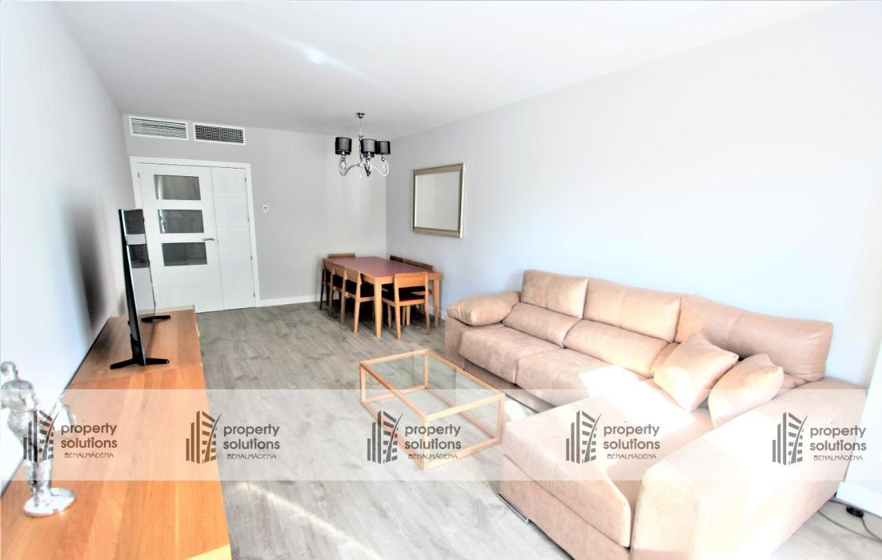 Apartamento Playa Los Álamos - Segunda línea de playa - Piscina - Playa a 300 metros - PARKING GRATIS - EXCELENTE CONEXIÓN WIFI Torremolinos Exterior foto